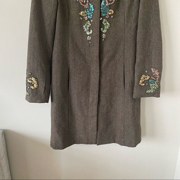 Oxmo-Wool Blend Leaf Sequin Long Sleeve Button Down Lightweight Jacket - Picture 8 of 11